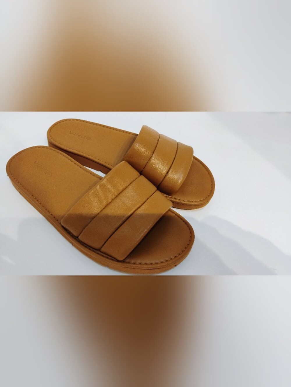 $200 Vince Women's Tan Olina Slide Leather Sandal Shoes Size 38.5/US 8.5 M - Picture 2 of 7